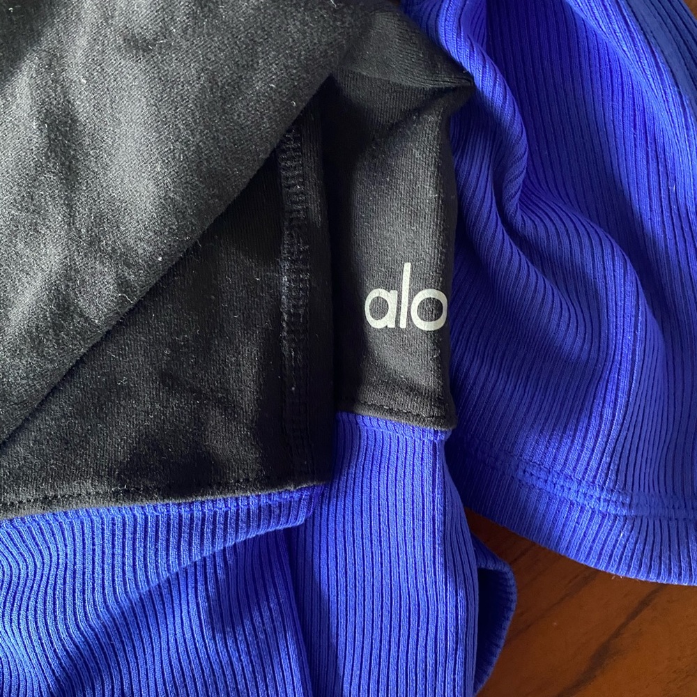 Alo purple black leggings